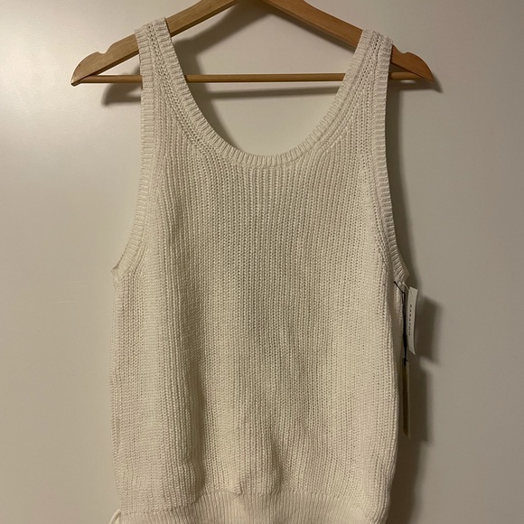 Cream/white knit tank top - Picture 3 of 3